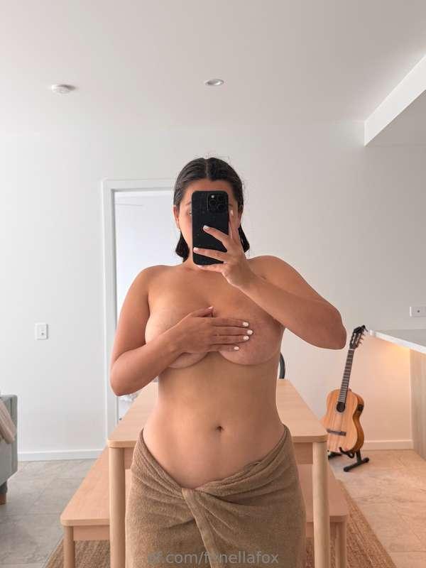 if only my towel was to drop... 😉