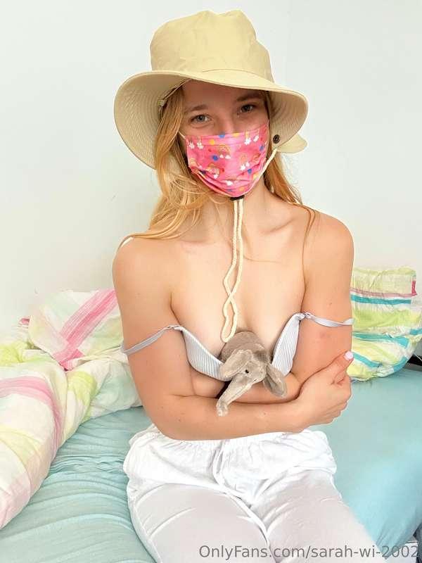 for world elephant day 🐘 i’m speaking out against ivoryy hun..