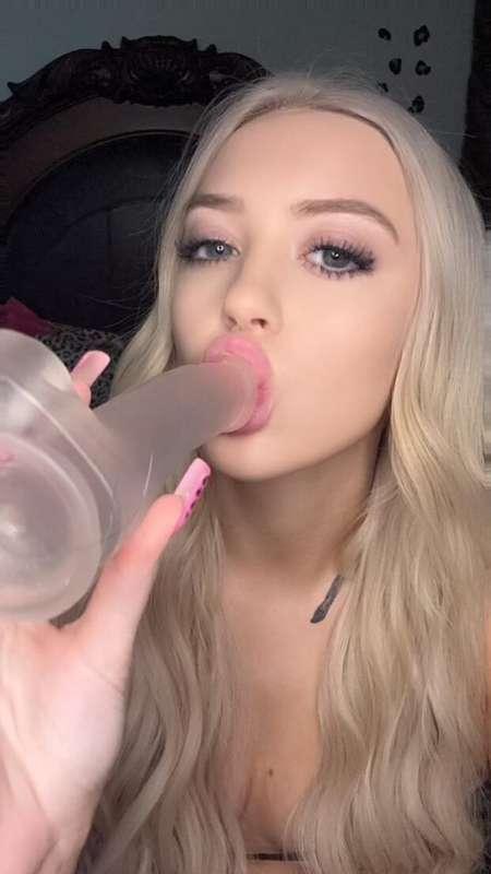 Don’t say I didn’t warn you 😏 $13 gets you $250 of dirty vid..