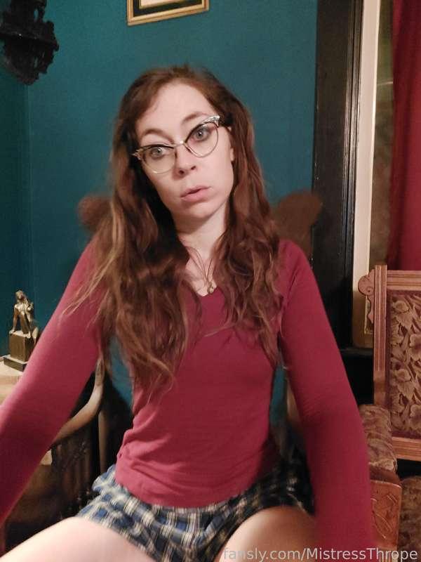 mistressthrope image #0