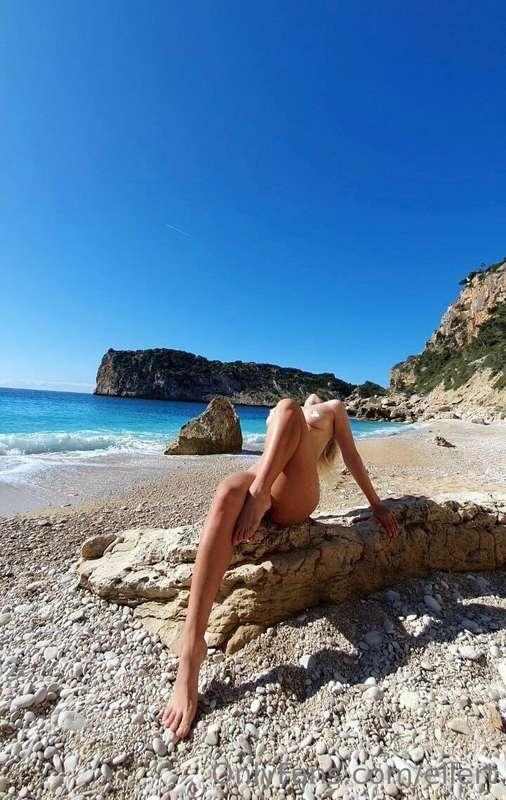 Do you visit nudists beachs?😎🏝️🔞