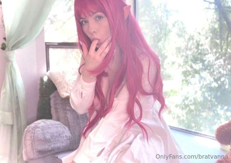 do you like naughty elves? tip if so!🙈