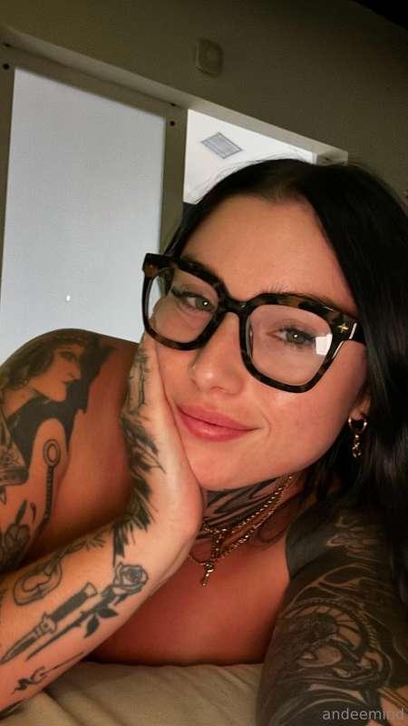 hi 😌