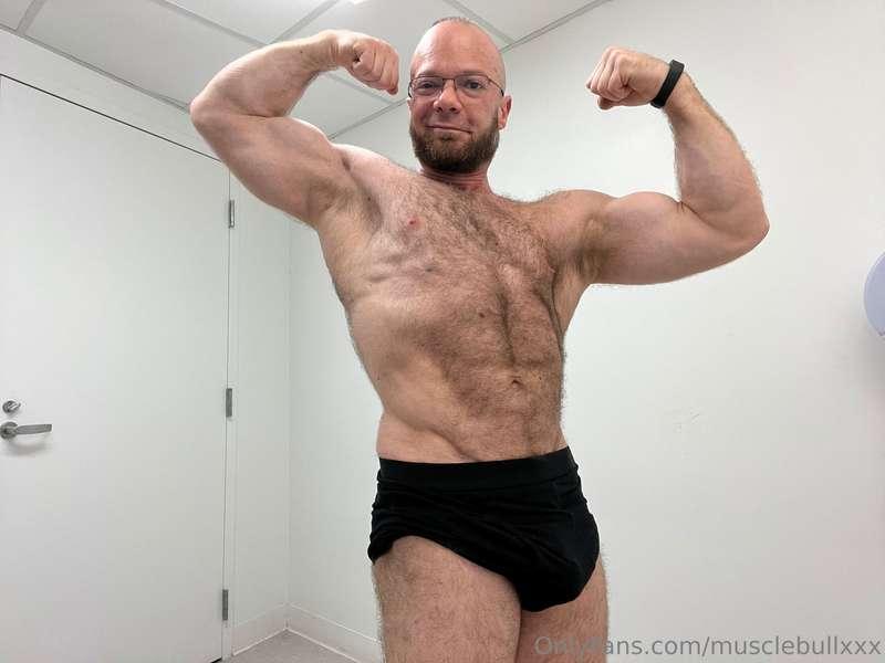 musclebullxxx image #1