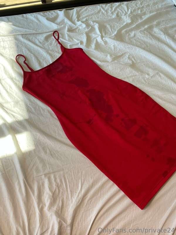 Lot #1 she was squirting… cum pis@ dress 
“ urine dress “ 
P..