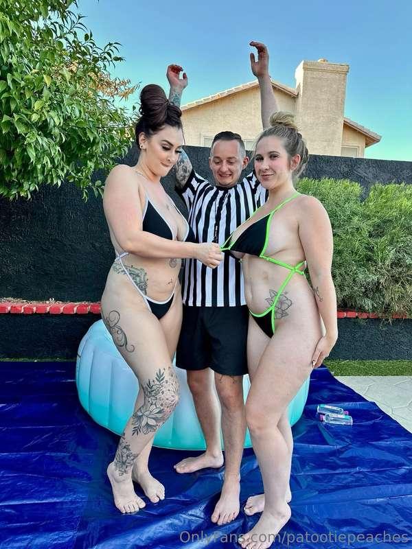 What’s your favorite part of our 3SUM oil wrestling match? 🤼..