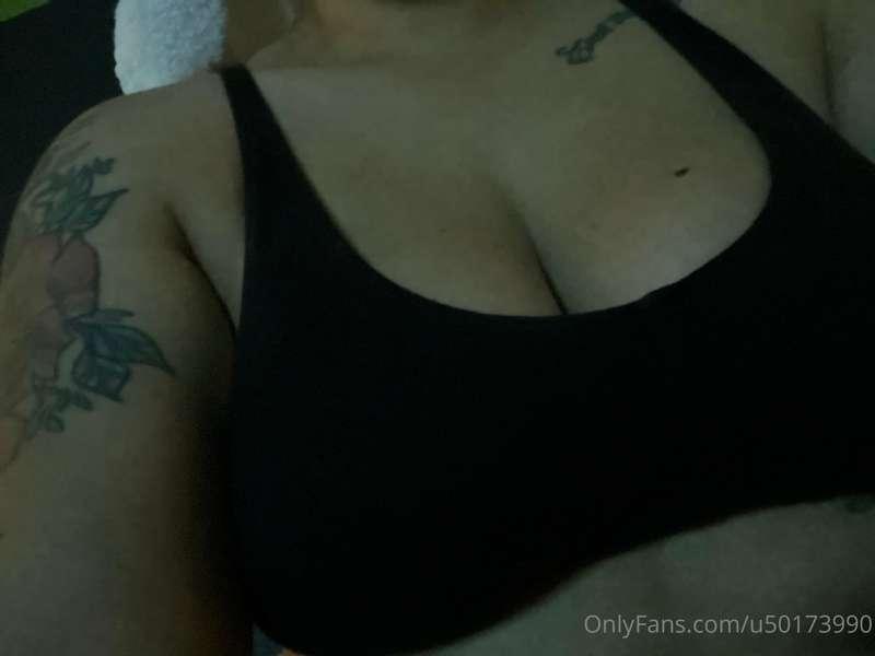 Titty pics for tits out Tuesday. Unlock it to remove the tow..