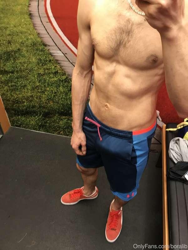 Hey guys, how is this shorts?