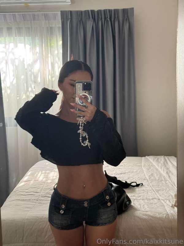 Sunday Funday vibes 🖤