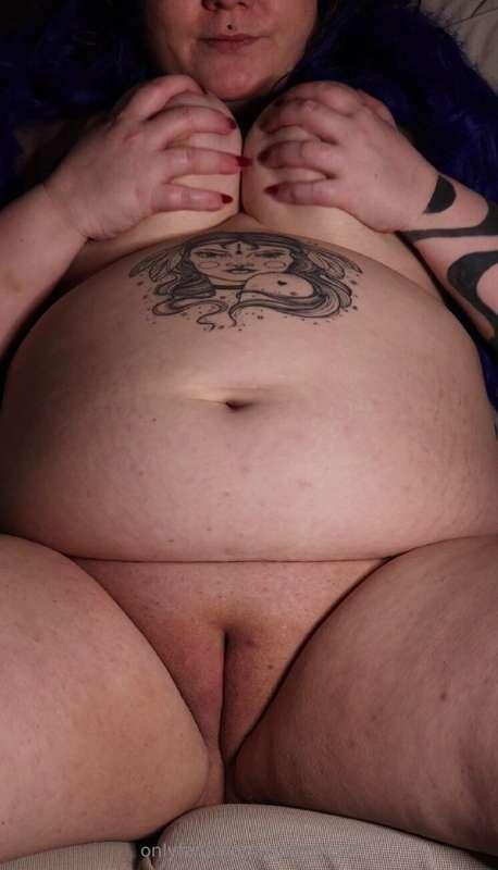 Slide to spread open that cooch