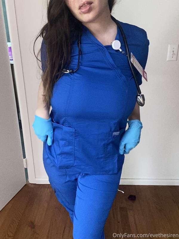 Happy Thanksgiving! 💙🧡 Had to take a step away this week to ..