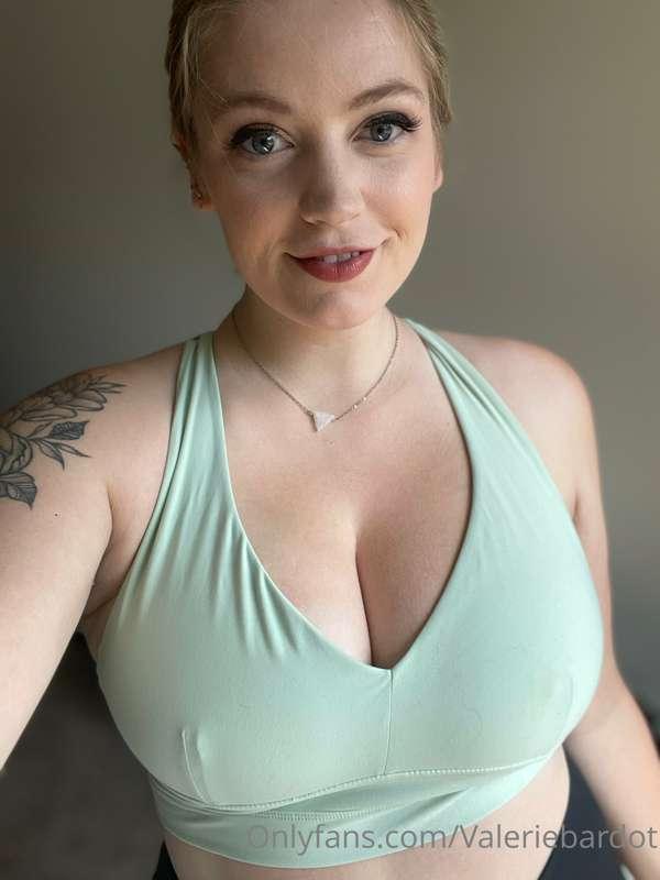 What do you think, is green my color?