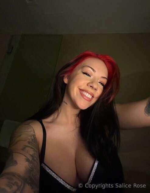HI KINGS!!😘 LET’S GET A LITTLE HORNY TOGETHER😈 DM ME ASAP TO..