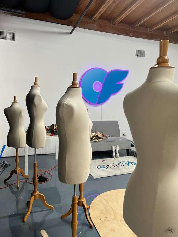 More BTS from our Creative Fund Fashion Edition shoot - can’..