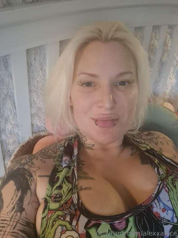 unfortunately suffering with a kidney infection this week, a..