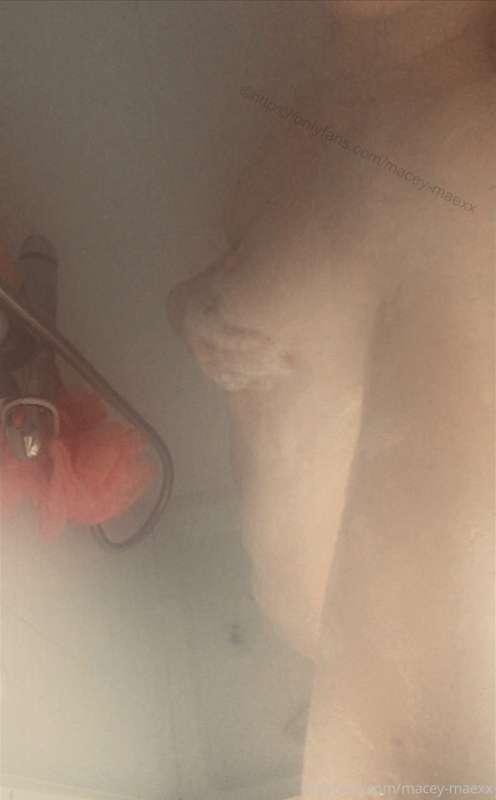 Tip if you want the uncovered pic straight to your inbox 😋 m..