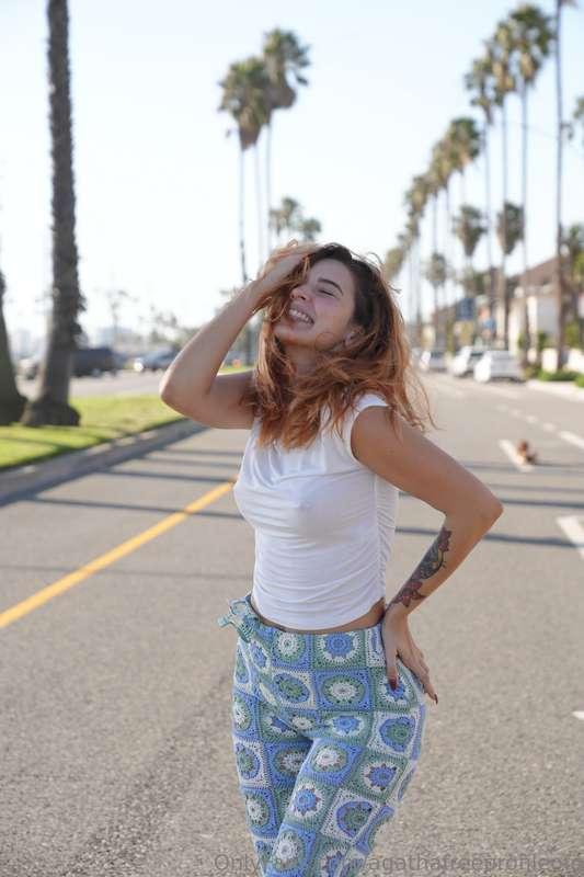 first thought when you saw this pic 😋