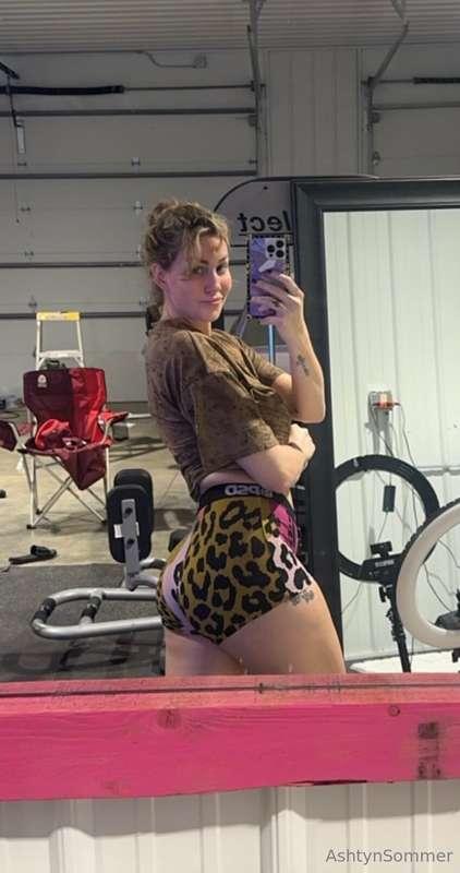 Do you wanna do some cardio with me? 🤭
