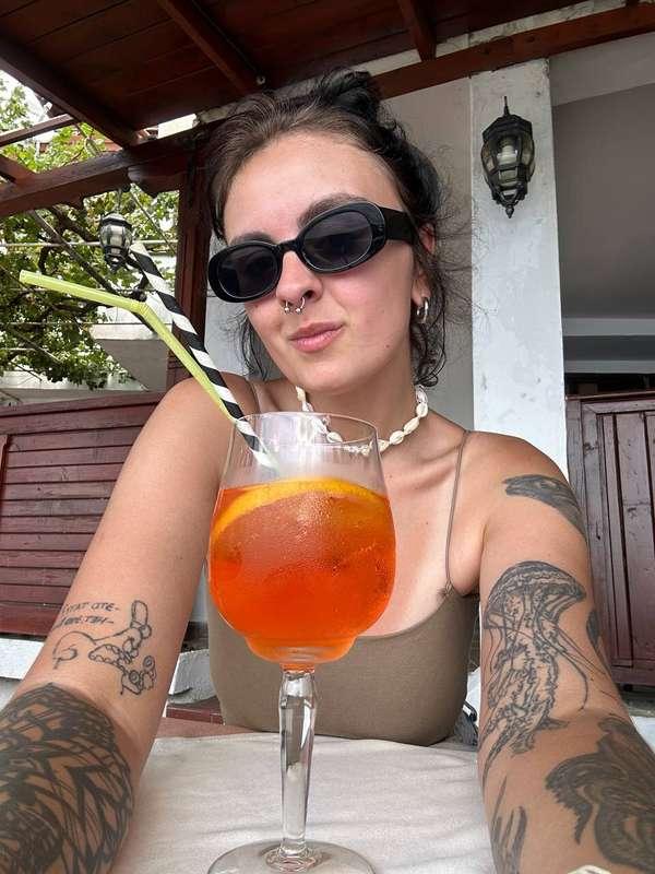 another fun fact! my favorite drink at the bar is aperol🍸 wh..