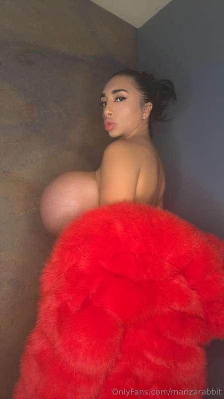 I love when you take me from behind 💋