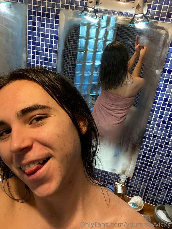 I just tought that maybe you could bang me on the bathroom w..