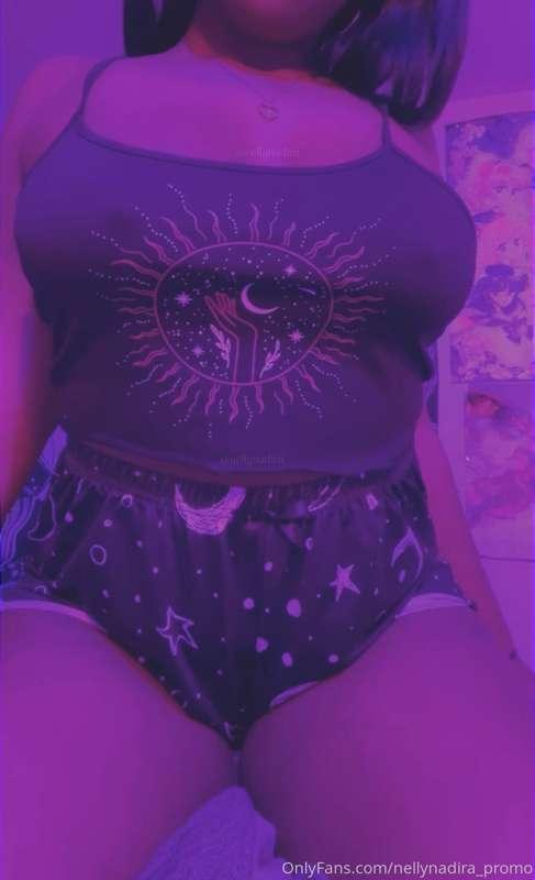 get under me pls
i wanna sit on u 🥺👉🏾👈🏾