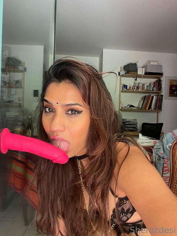 Let me suck your dick while I smoke ?