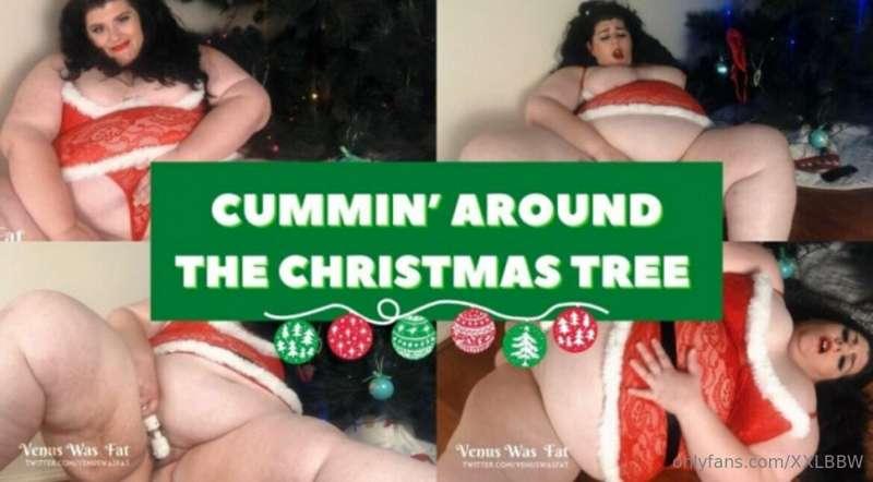 ### 🎄 Join me under the Christmas tree for a jolly good time..