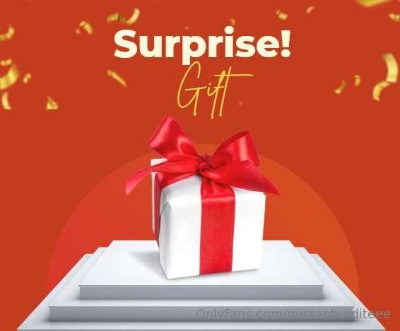 ENJOY MY SURPRISE BEFORE IT'S TOO LATE! 💦It's been a while s..