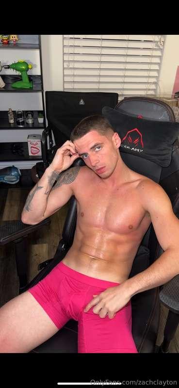 DIRTY PRIZE LIVE TOMORROW 7PM PST 😈🎲💦 WHO IS READY TO SEE WH..