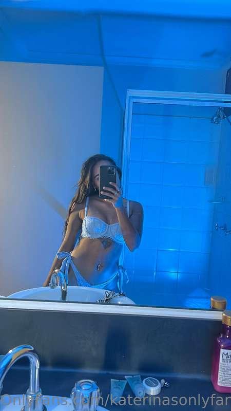 going for a late night swim 💦