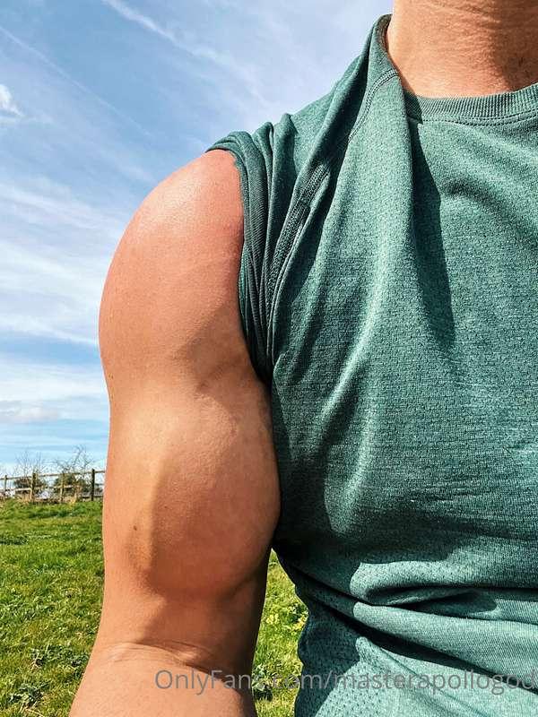 (Pics) Some snaps from Yesterday's 15mi hike. Sun's out, Gun..