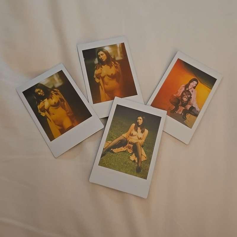Anyone interested in signed custom pictures as collectibles?..