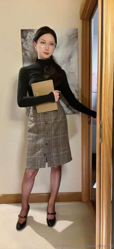 When the strict head teacher accidentally falls done, would ..