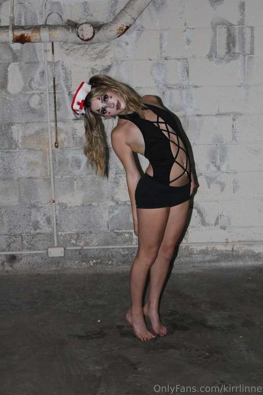 Totally not gonna show up in ur nightmare and fuck you...