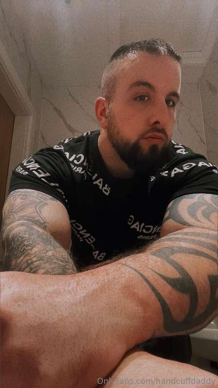 handcuffdaddy image #0
