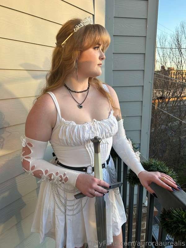 i am, in fact, your queen