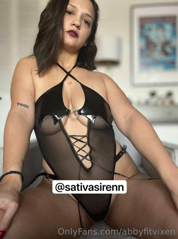 You’ve never seen a better deal on porn this summer ‼️☀️🔥

🍆..