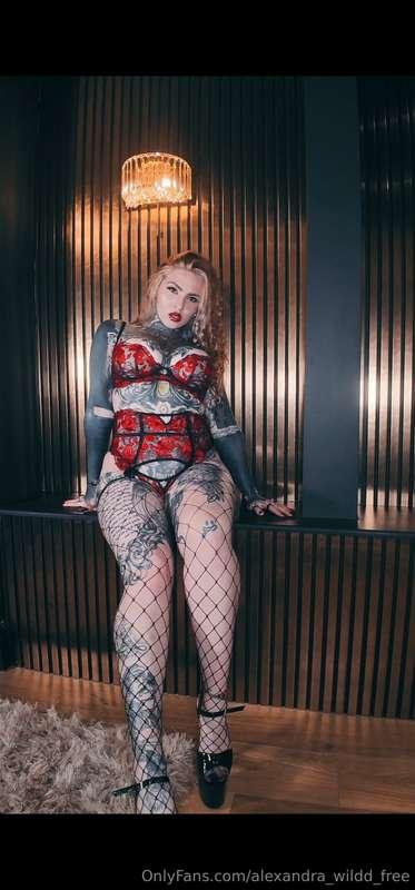 alexandra_wildd_free main image