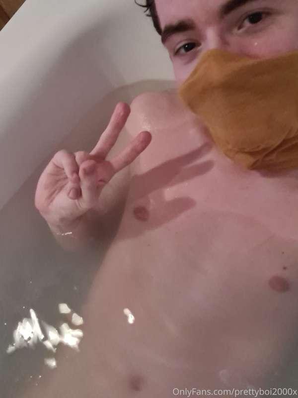 prettyboi2000x image #4