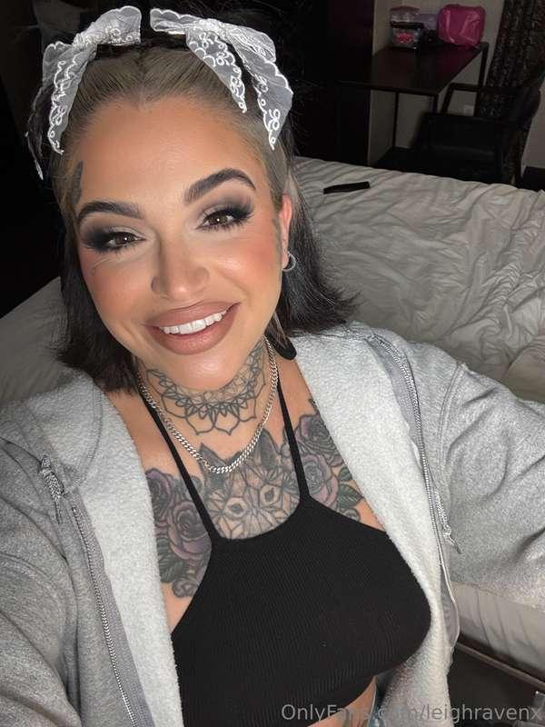 This look says: “you’ll obey and thank me" :)