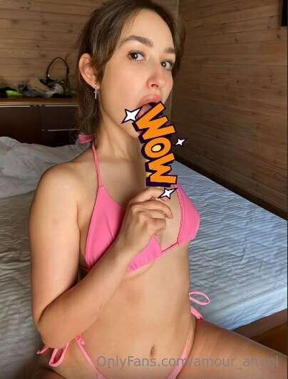 Let me distract you👉@lyudmilkaa💋
Cute girl @@lyudmilkaa love..