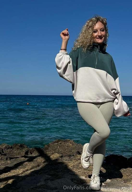 Sonne, Strand & Meer ☀️ 🏖️  🌊  

Was sind deine liebsten Str..