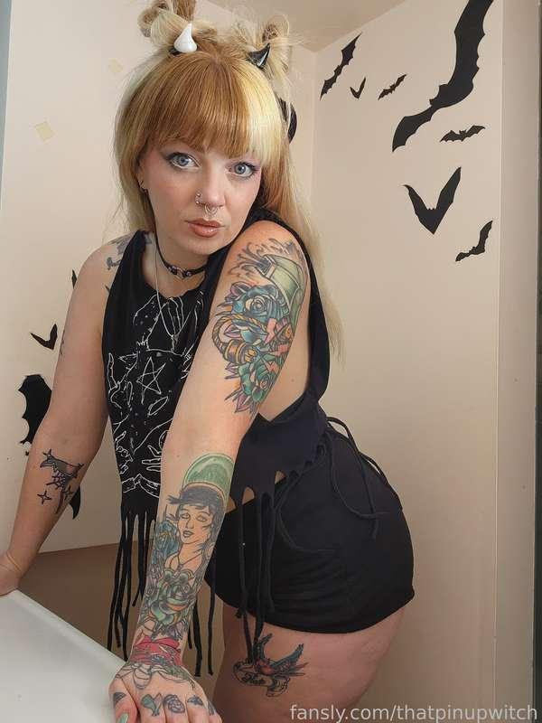 thatpinupwitch image #4