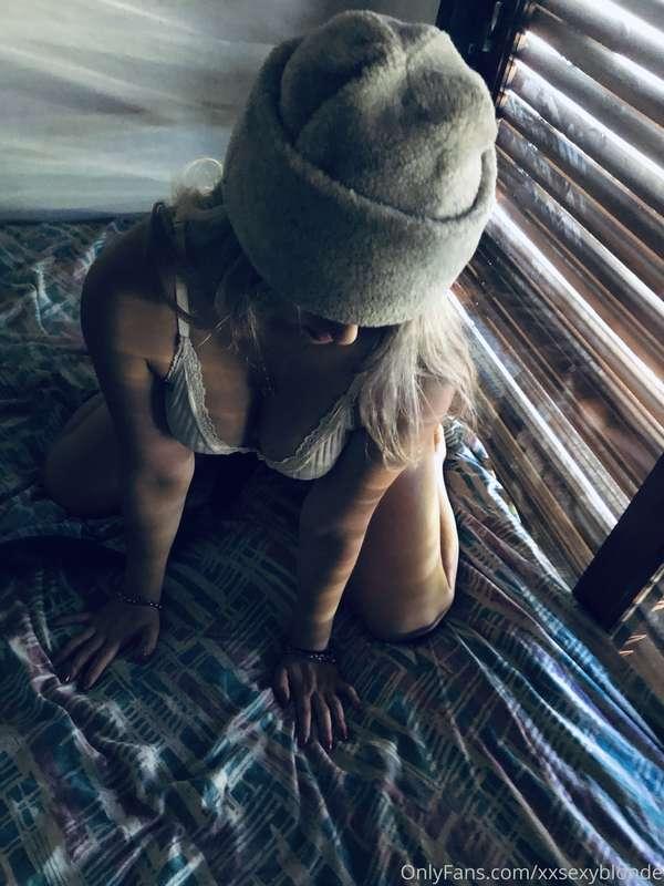 rebeccagunn image #0