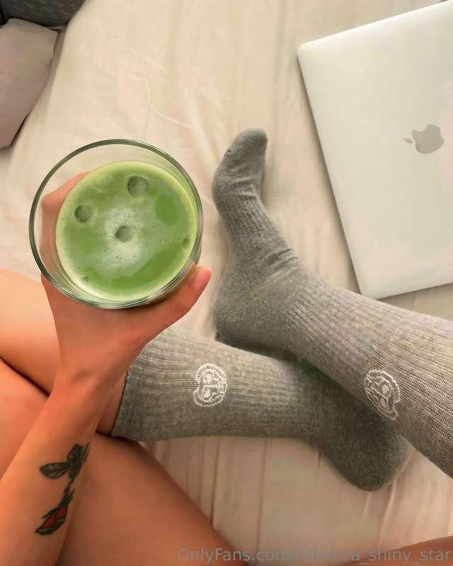 I absolutely love Matcha Latte 💚 Not only is it full of anti..