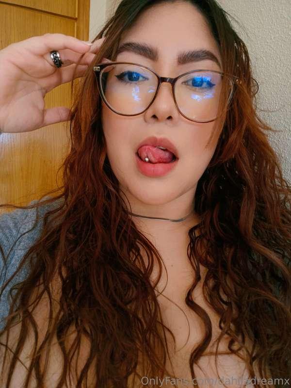 I love how this tongue piercing gives my look a different to..