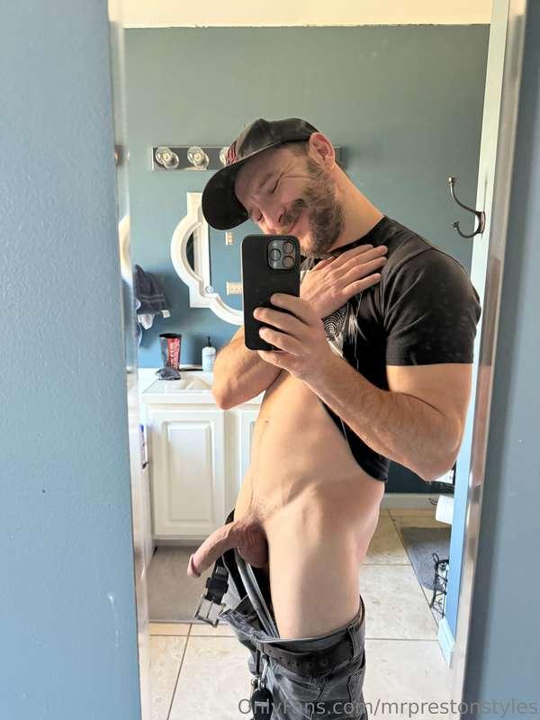 Happy Friday booboo!