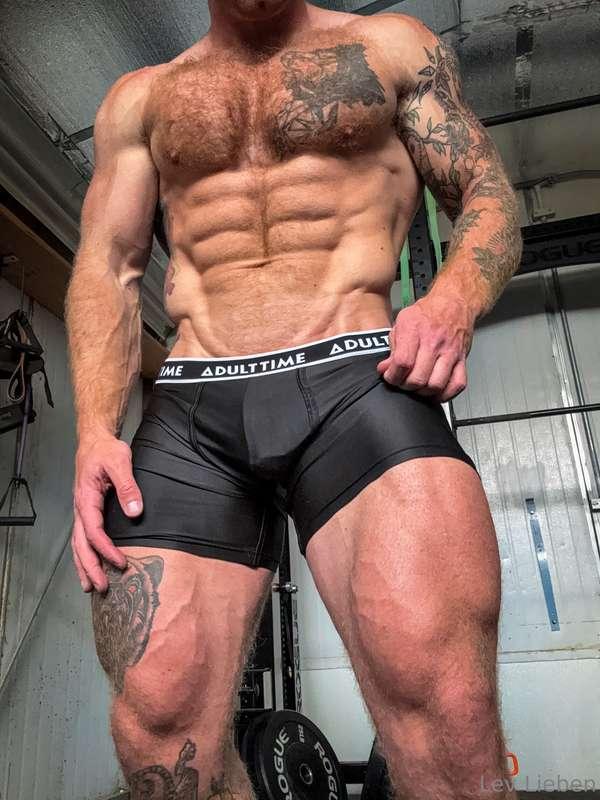 You look better under me 😈