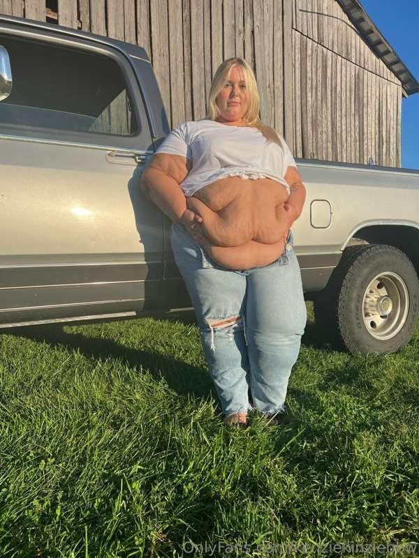 kenziekinziebbw image #0